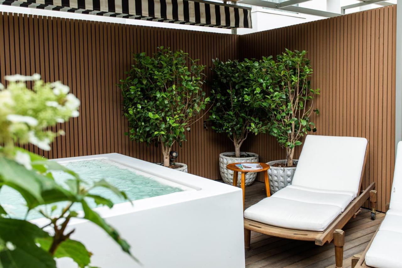 Hotel Bless - The Leading Of The World Madryt